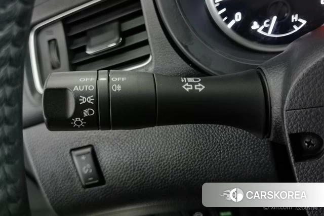 Nissan TIIDA id 4273611 из Китая 8