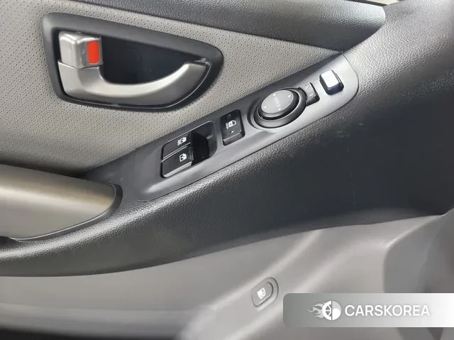 Hyundai The New Grand Starex id 3778758 из Кореи 8