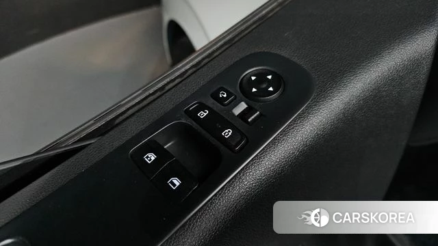 Hyundai Staria id 4928850 из Кореи 8