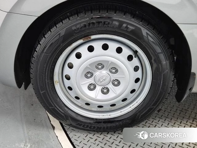Hyundai Staria id 3897926 из Кореи 8
