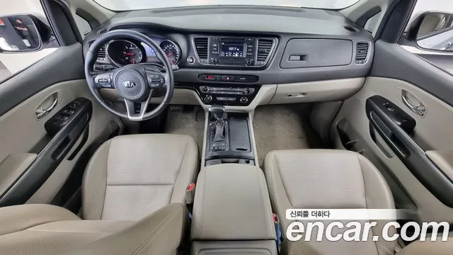 Kia All New Carnival id 2785684 из Кореи 8