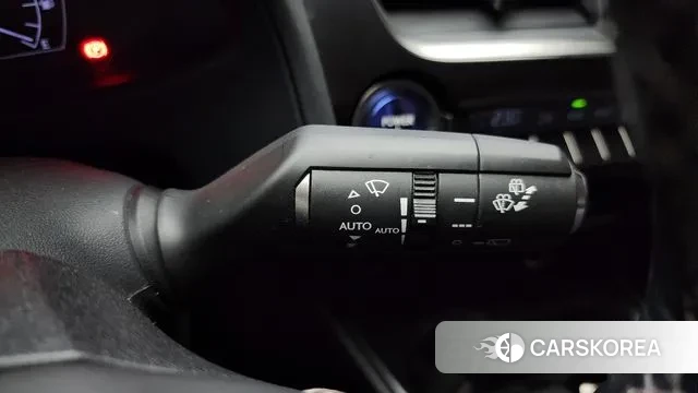 Lexus UX250h id 3139581 из Кореи 8