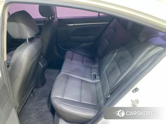 Hyundai The New Avante AD id 3795743 из Кореи 8