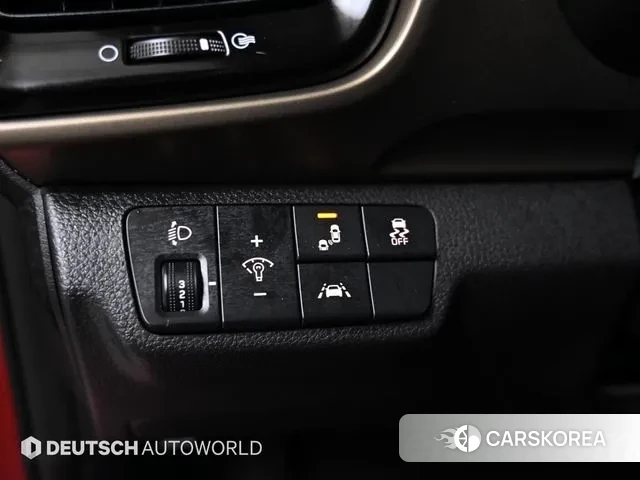 Kia Stonic id 3692230 из Кореи 8