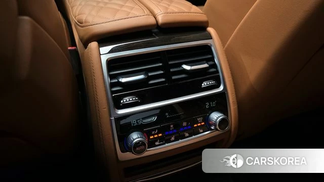 BMW 7 Series (G11) id 3953724 из Кореи 8