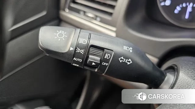 Hyundai Avante AD id 3060936 из Кореи 8