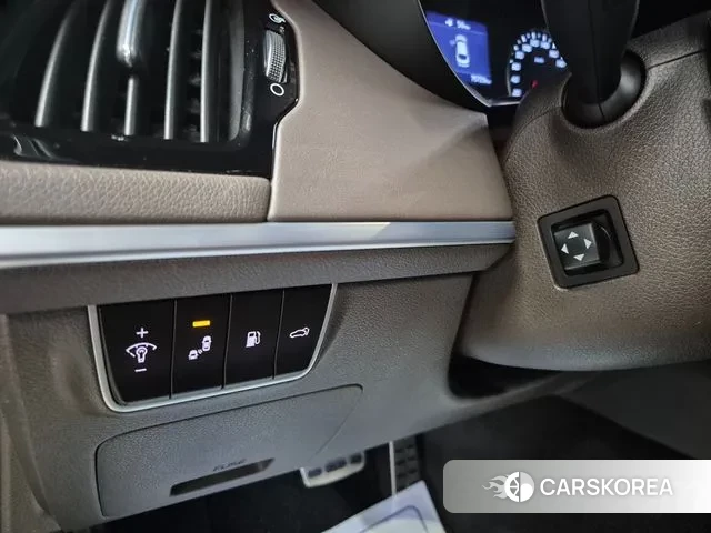 Kia Stinger id 3737106 из Кореи 8