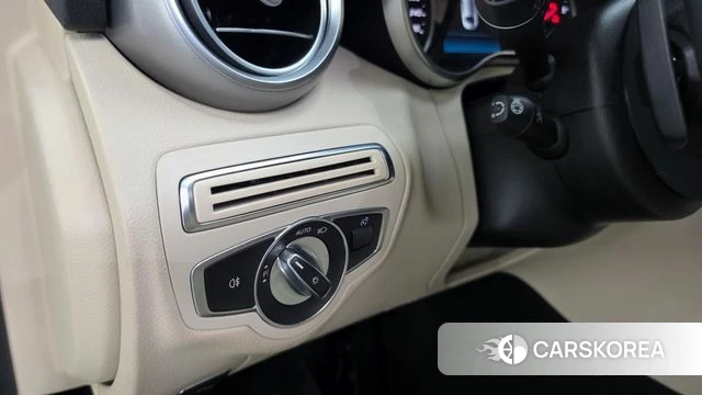 Mercedes-Benz C-Class W205 id 4672558 из Кореи 8