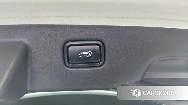 Kia Di Ol Nu Niro id 4585546 из Кореи 8