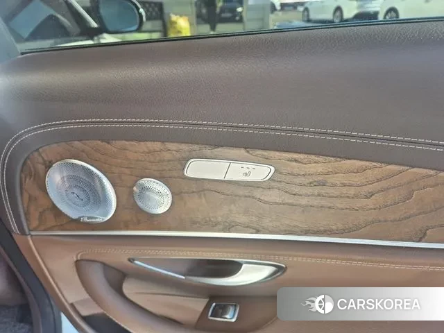 Mercedes-Benz E-Class W213 id 3519933 из Кореи 8