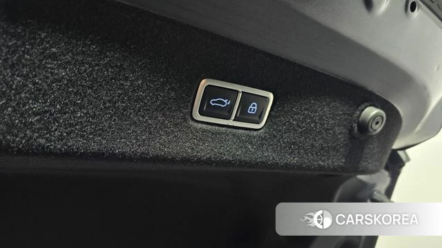 Hyundai Ionic 6 id 4382080 из Кореи 8