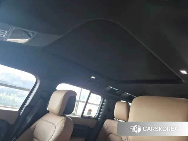 Land Rover Defender (L663) id 3750775 из Кореи 8