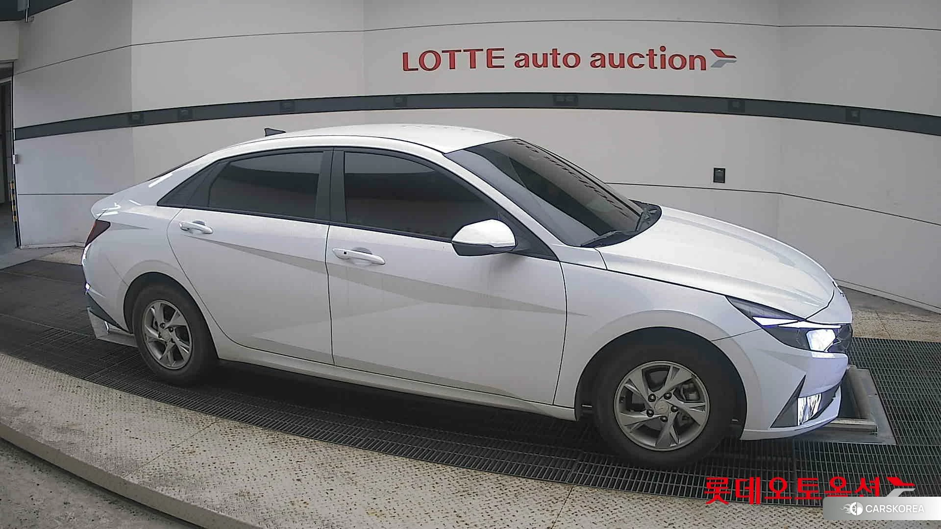 Hyundai Avante id 4902560 из Кореи 8