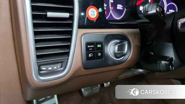 Porsche Cayenne (PO536) id 4529921 из Кореи 8