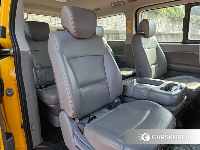 Hyundai The New Grand Starex id 4274974 из Кореи 8