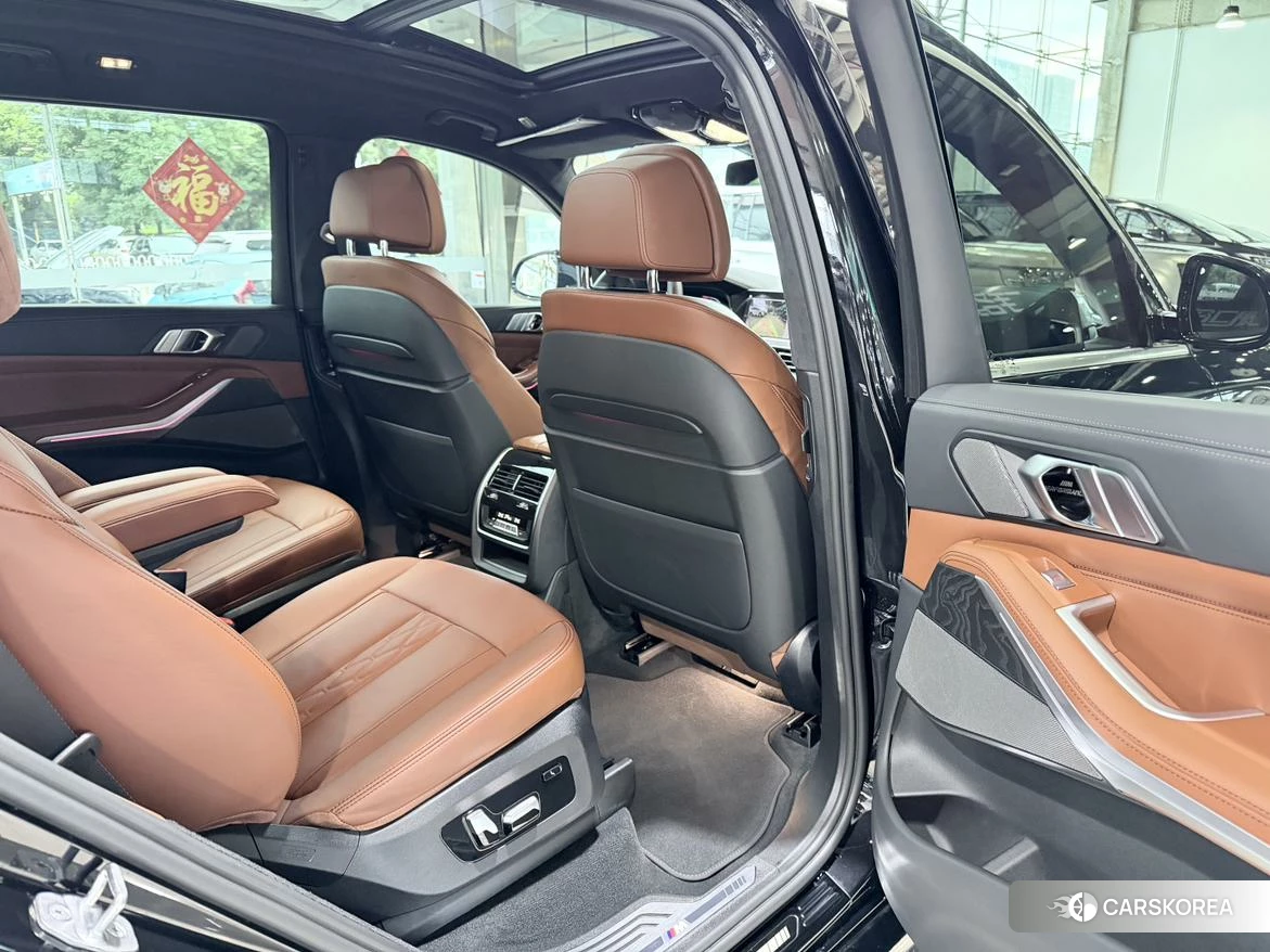 BMW X7 id 4441292 из Китая 8