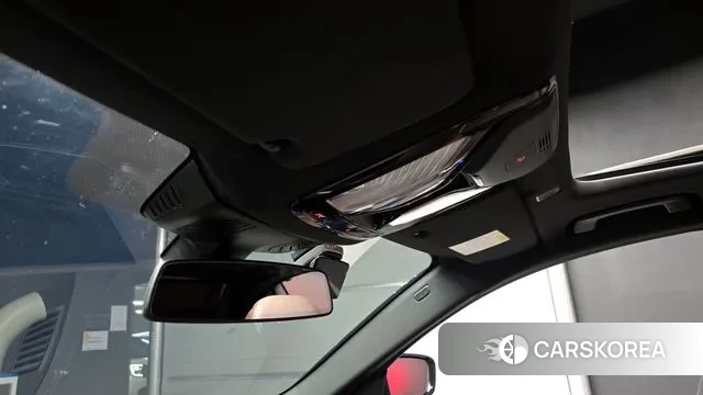 BMW 5 Series (G30) id 3348403 из Кореи 8