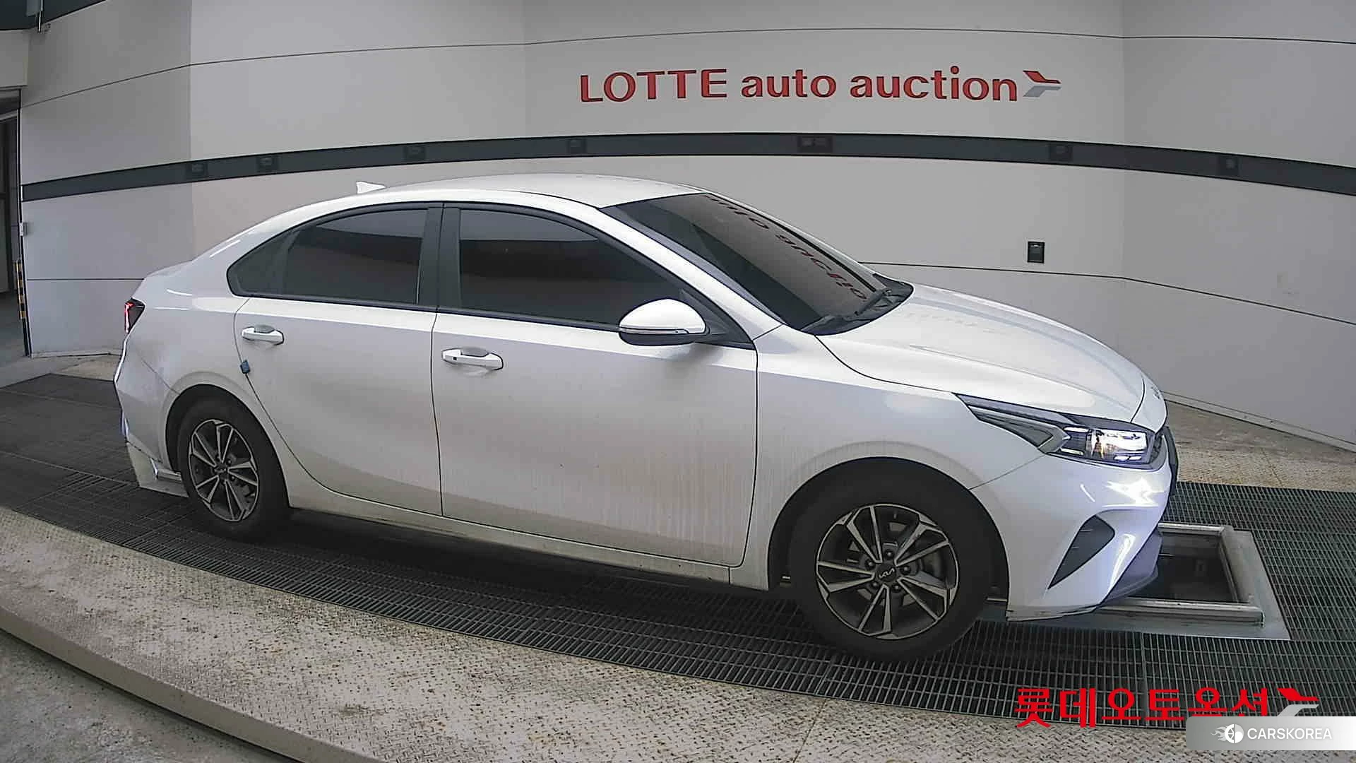 Kia K3 id 4296915 из Кореи 8