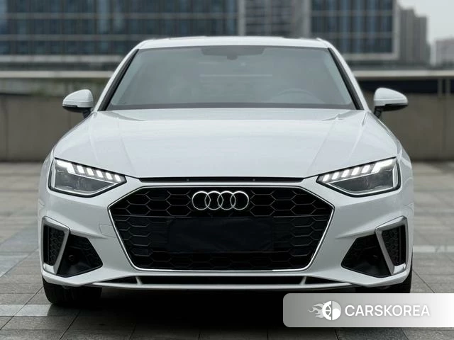Audi A4L id 4272855 из Китая 8