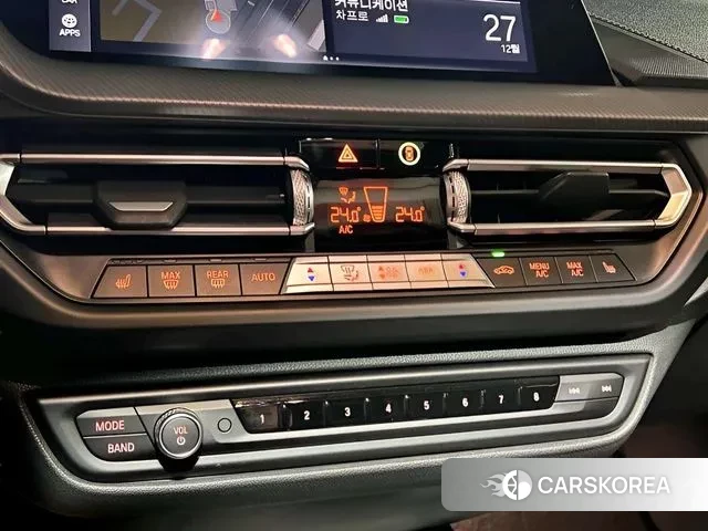 BMW 1 Series (F40) id 3522526 из Кореи 8