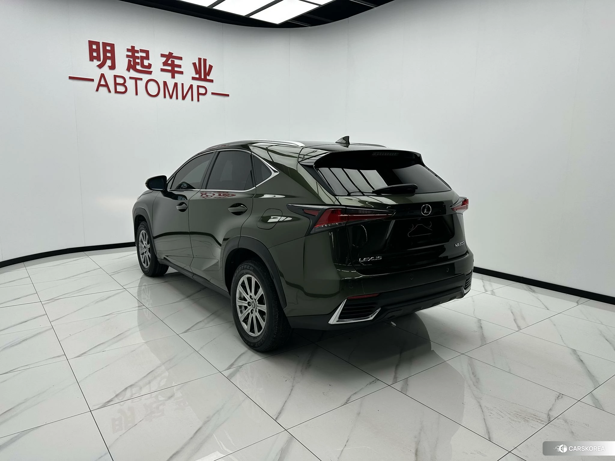 Lexus NX id 4512670 из Китая 8