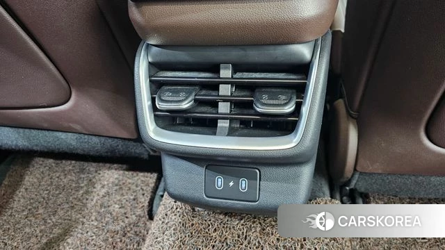 Hyundai Grandeur Hybrid (GN7) id 4488565 из Кореи 8