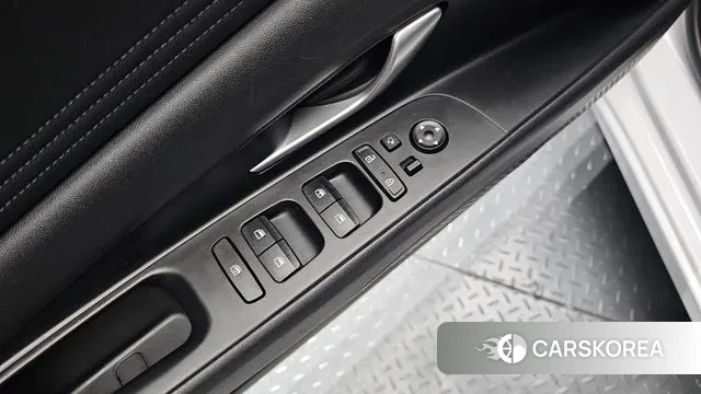 Hyundai Avante (CN7) id 2960150 из Кореи 8