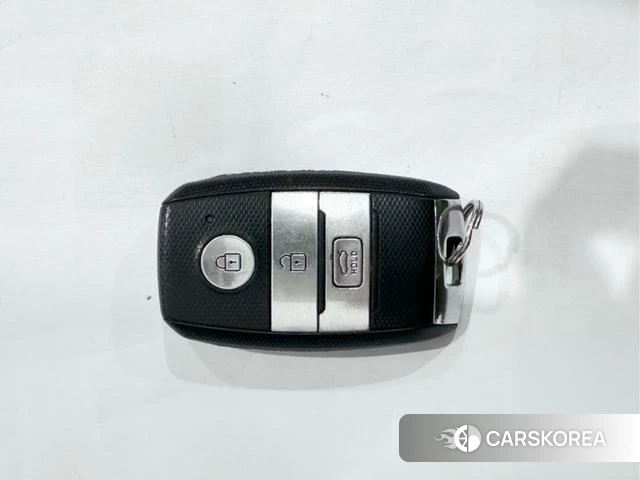 Kia K5 id 4210743 из Китая 8