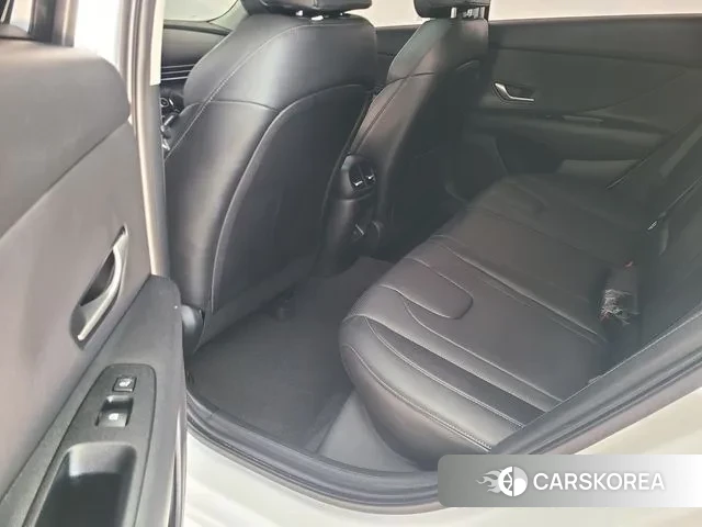 Hyundai The New Avante (CN7) id 3543555 из Кореи 8