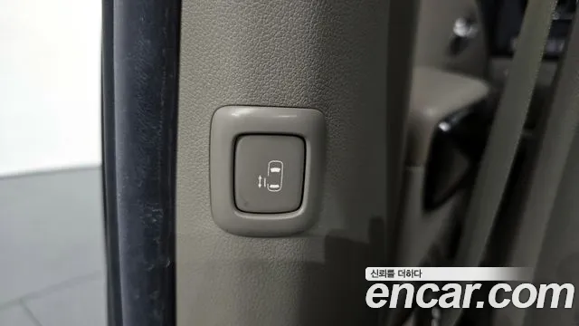 Kia The New Carnival id 2719726 из Кореи 8