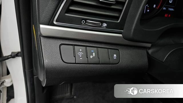 Hyundai Avante AD id 4574651 из Кореи 8