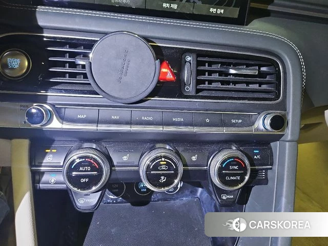 Genesis The New G70 id 4186898 из Кореи 8