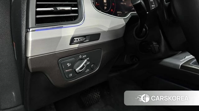Audi Q7 (4M) id 3905318 из Кореи 8