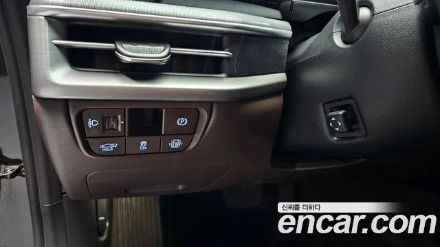 Hyundai Grandeur Hybrid (GN7) id 2640641 из Кореи 8