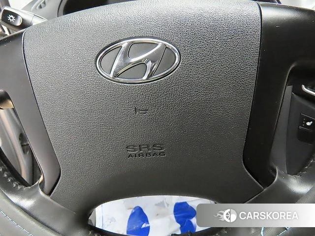 Hyundai The New Grand Starex id 4351234 из Кореи 8