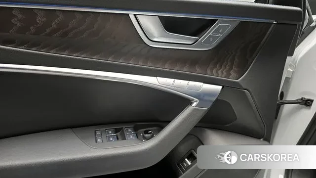 Audi A6 (C8) id 3630804 из Кореи 8