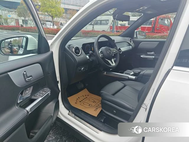 Mercedes-Benz GLB id 4260012 из Китая 8