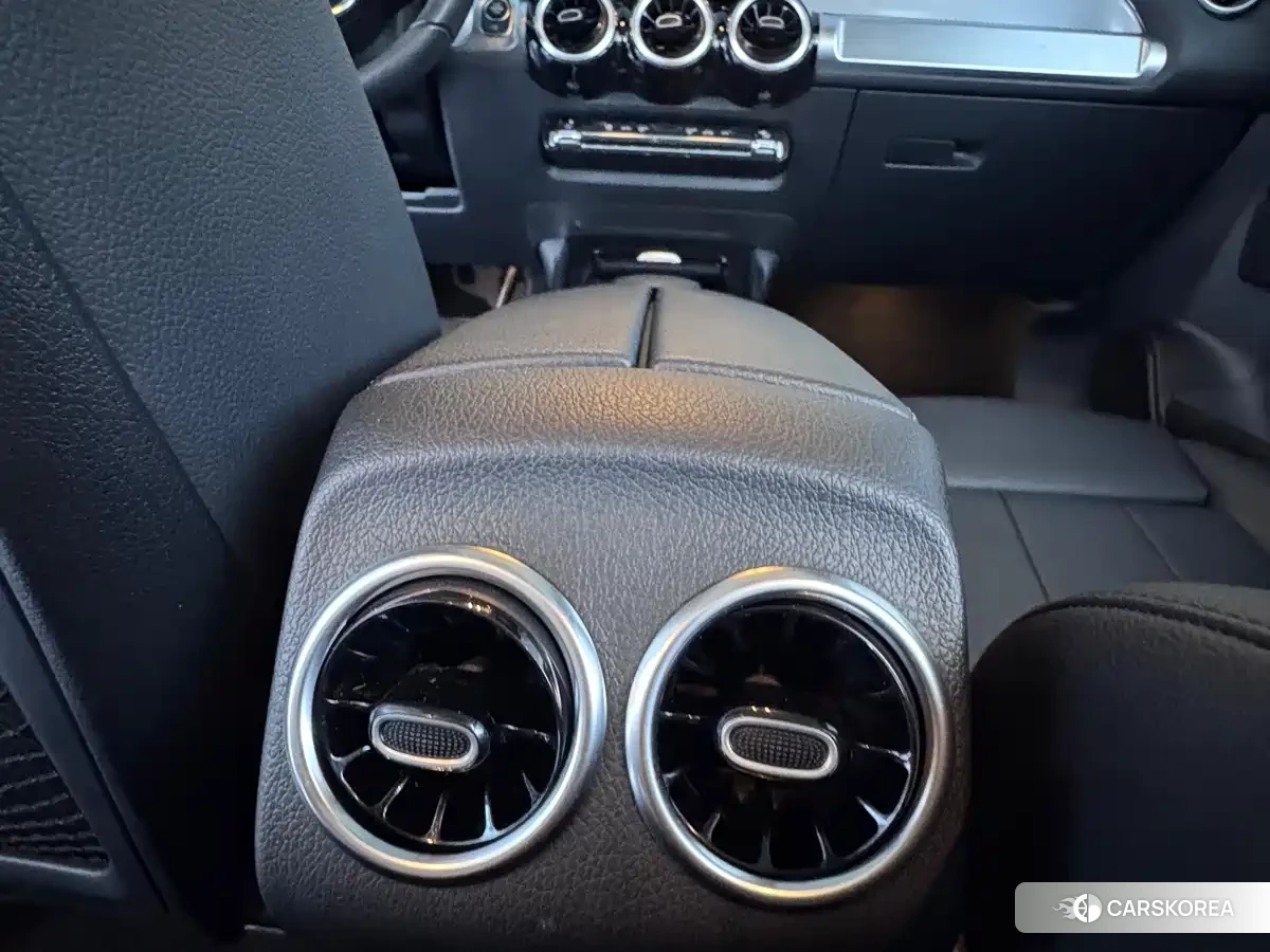 Mercedes-Benz GLB id 4686024 из Китая 8