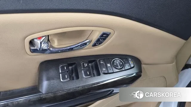 Kia The New Carnival id 3396465 из Кореи 8