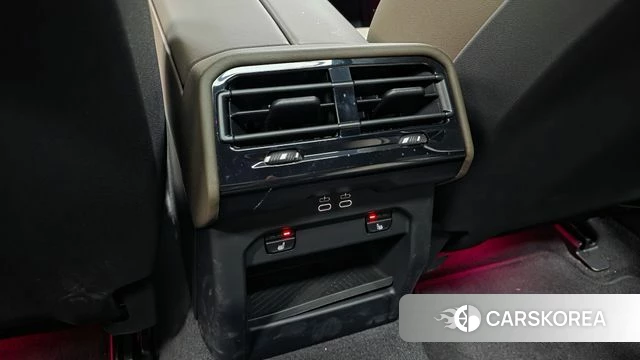 BMW 5 Series (G60) id 4756917 из Кореи 8