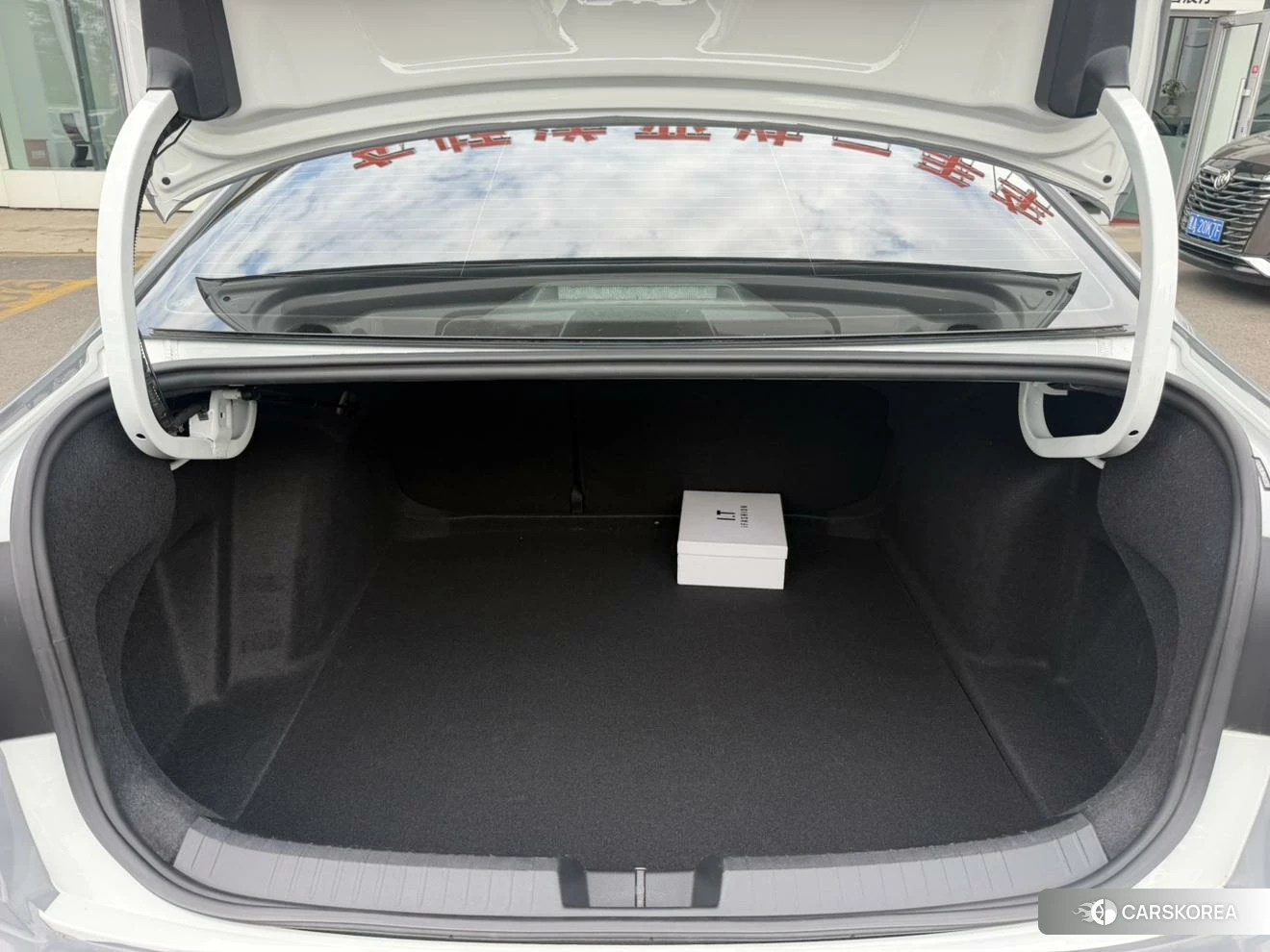 Volkswagen Sagitar id 4510411 из Китая 8