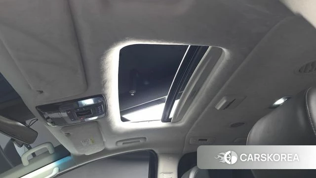 Hyundai Staria id 4656377 из Кореи 8