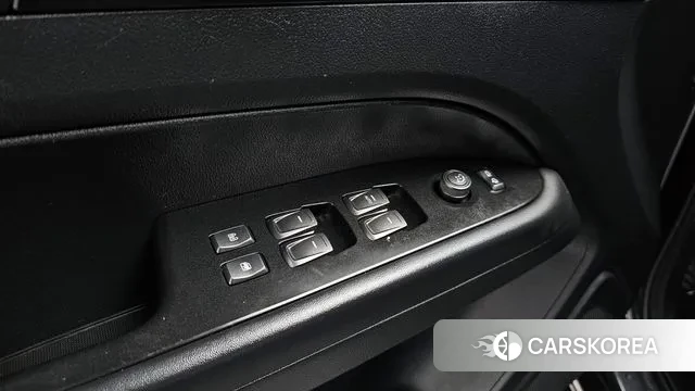 Ssangyong Rexton Sports id 3686800 из Кореи 8