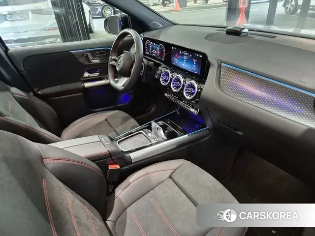 Mercedes-Benz GLA - Class H247 id 3222953 из Кореи 8