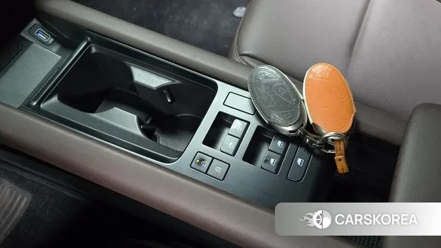 Hyundai Ionic 6 id 3036496 из Кореи 8