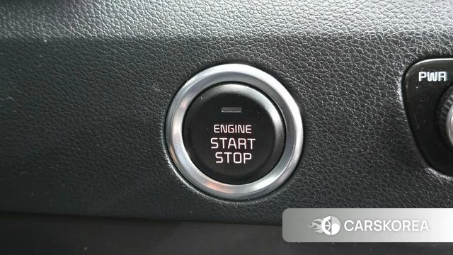 Kia Niro id 4873482 из Кореи 8