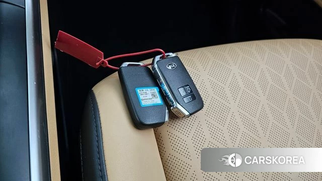 Kia Carnival 4th generation id 4293919 из Кореи 8