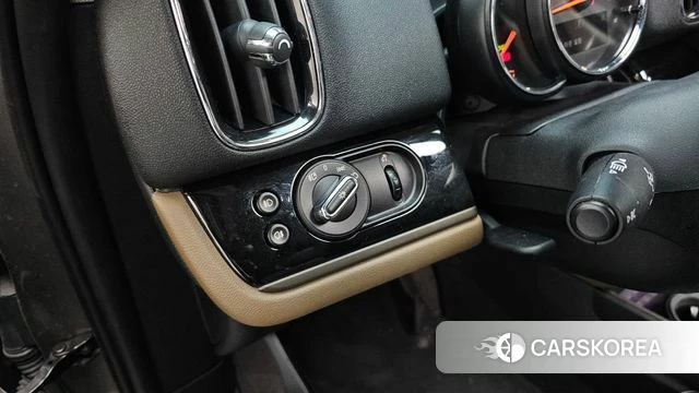 Mini Cooper D Countryman id 4482948 из Кореи 8