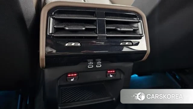 BMW 5 Series (G60) id 3420127 из Кореи 8