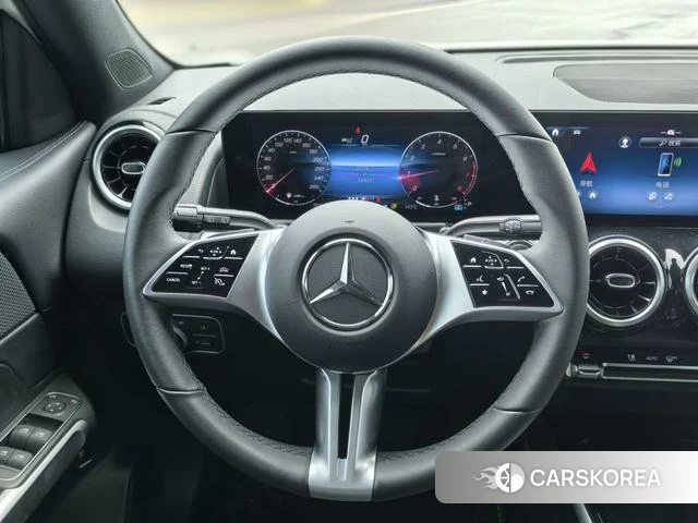 Mercedes-Benz GLB id 4260518 из Китая 8